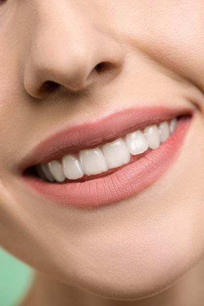 Transforming Smiles: Your Guide to Dentures